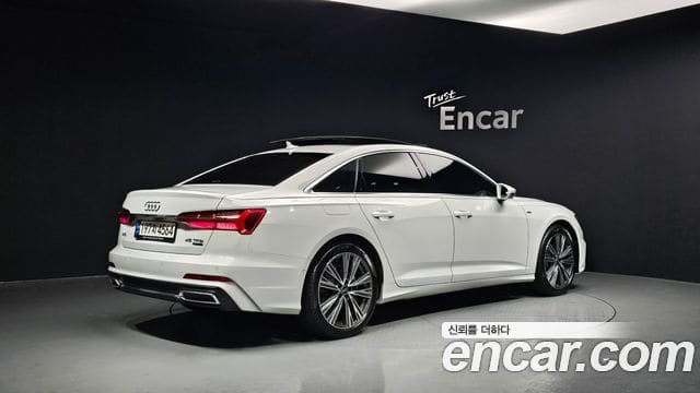Audi A6 — фото 1