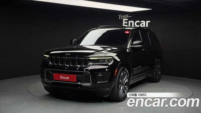 Jeep Grand Cherokee — фото 1