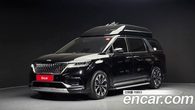 Kia Carnival — фото 1