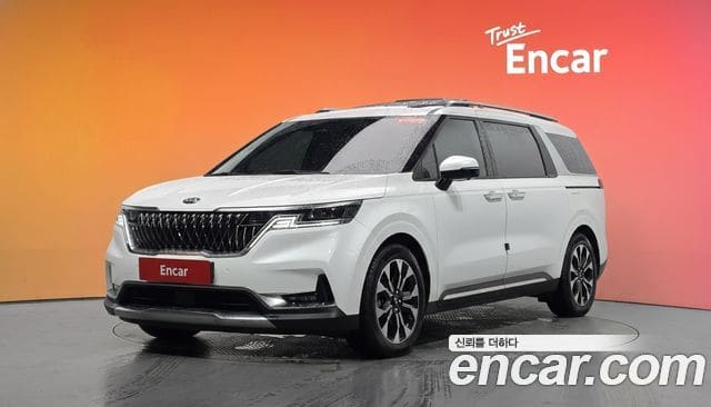 Kia Carnival — фото 1