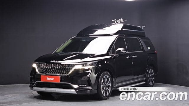 Kia Carnival — фото 1