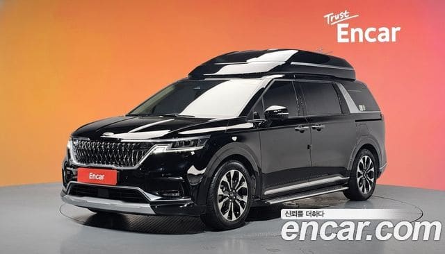 Kia Carnival — фото 1