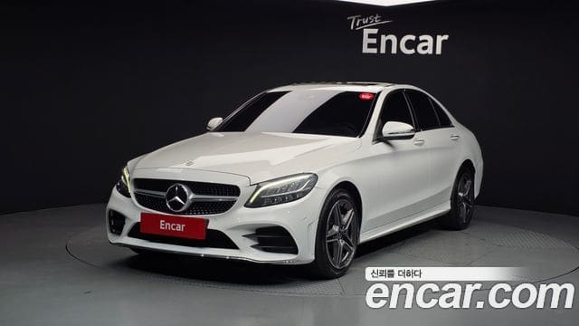 Mercedes-Benz C-Class — фото 1
