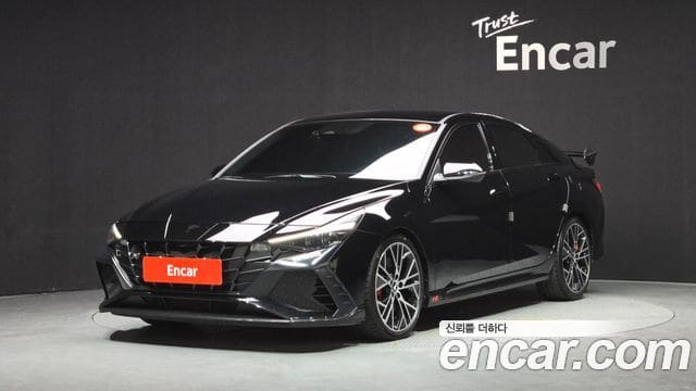 Hyundai Avante — фото 1