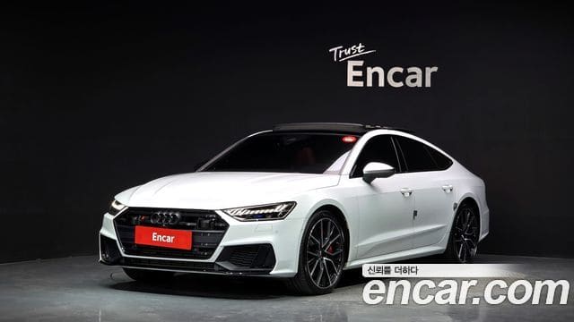 Audi A7 — фото 1