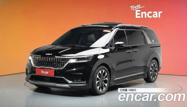 Kia Carnival — фото 1