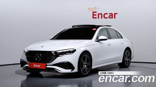 Mercedes-Benz E-Class — фото 1