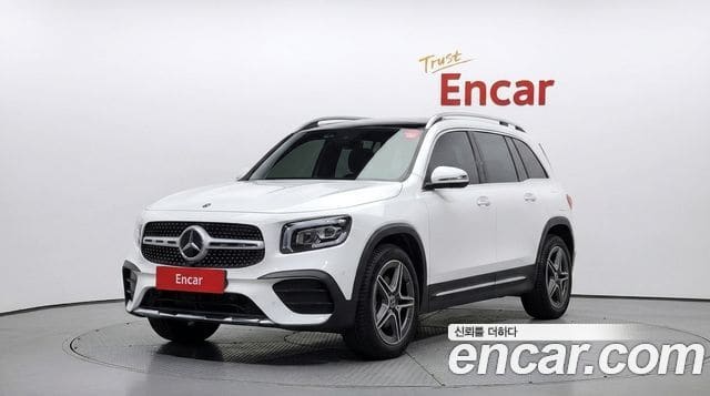 Mercedes-Benz GLB-Class — фото 1