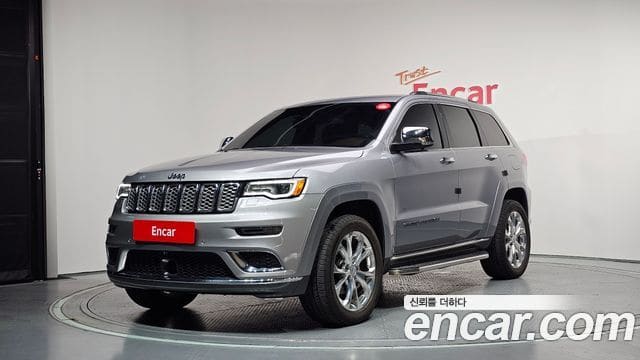 Jeep Grand Cherokee — фото 1