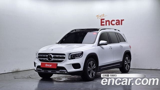 Mercedes-Benz GLB-Class — фото 1