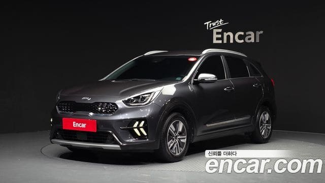 Kia Niro — фото 1