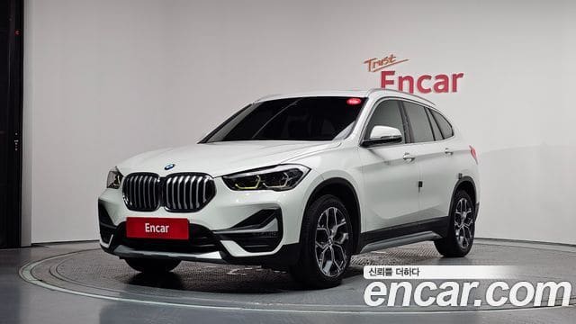 BMW X1 — фото 1