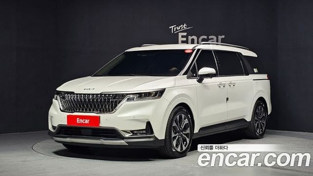 Kia Carnival — фото 1
