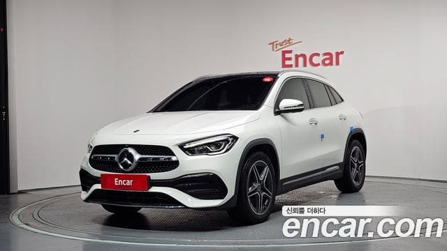 Mercedes-Benz GLA-Class — фото 1