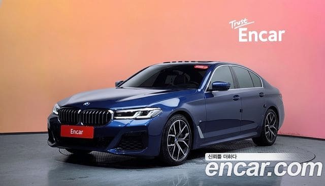 BMW 5 Series — фото 1