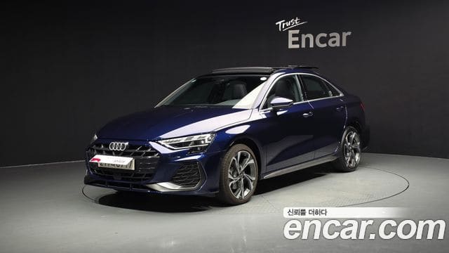Audi A3 — фото 1
