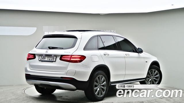 Mercedes-Benz GLC-Class — фото 1