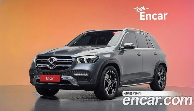 Mercedes-Benz GLE-Class — фото 1