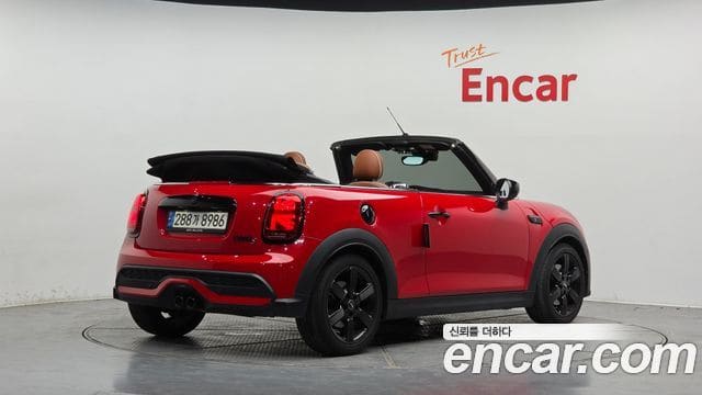 Mini Cooper S Convertible — фото 1