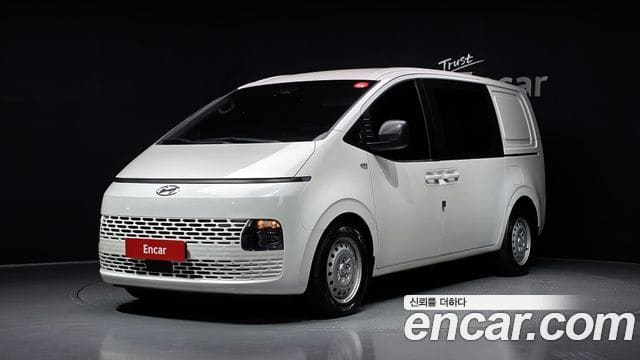 Hyundai Staria — фото 1
