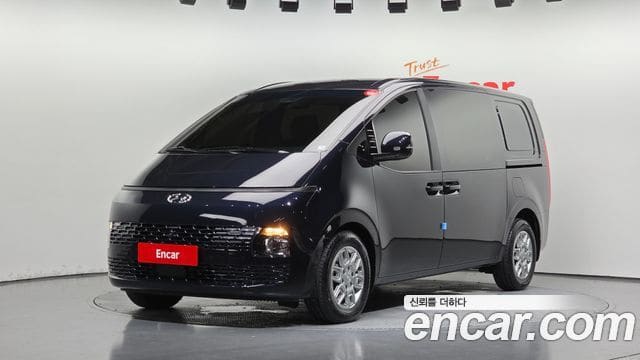 Hyundai Staria — фото 1