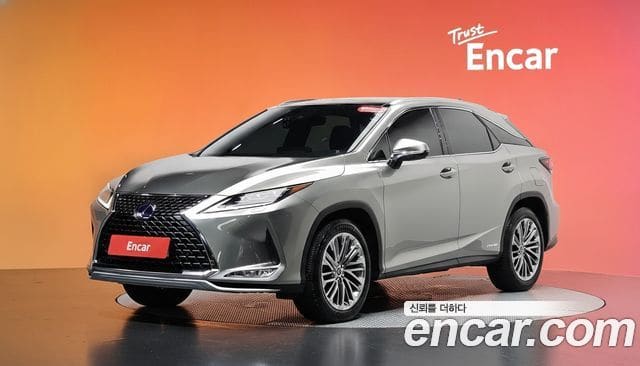 Lexus RX450h — фото 1