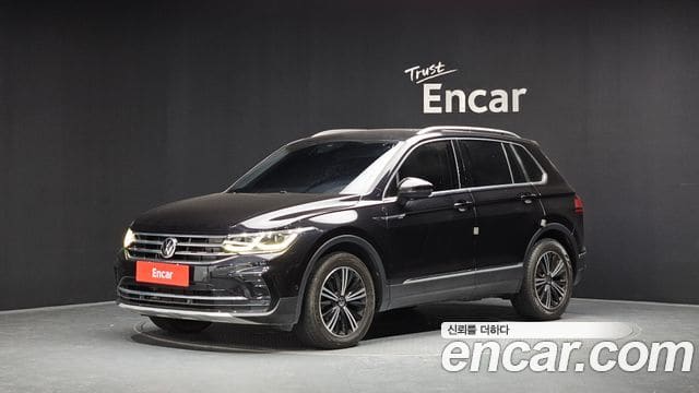Volkswagen Tiguan — фото 1