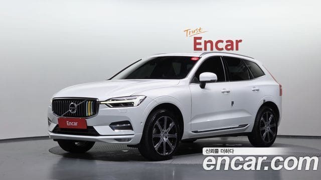 Volvo XC60 — фото 1