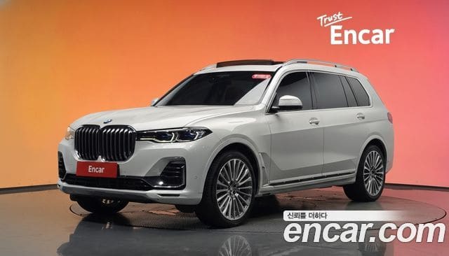 BMW X7 — фото 1
