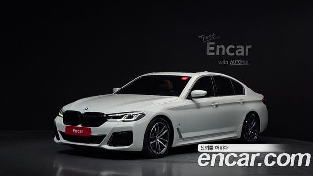 BMW 5 Series — фото 1