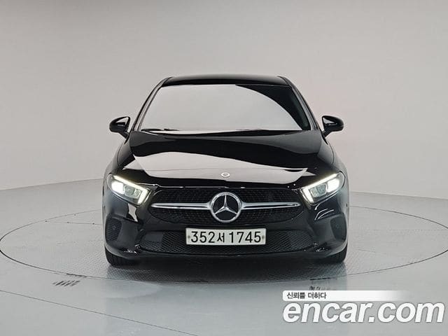 Mercedes-Benz A-Class — фото 1
