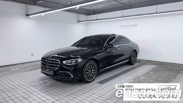 Mercedes-Benz S-Class — фото 1