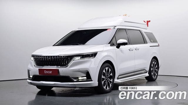 Kia Carnival — фото 1