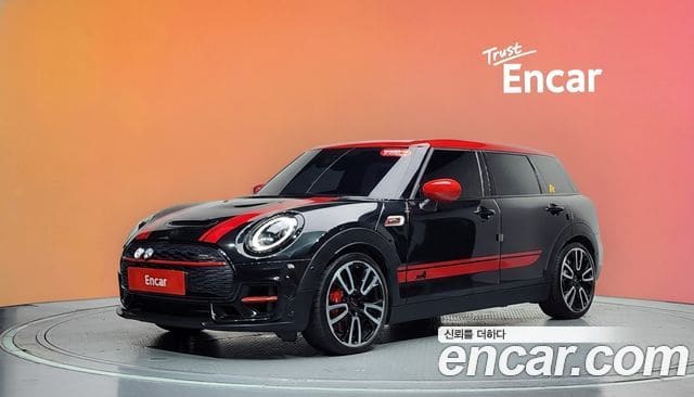 Mini Cooper S Clubman — фото 1
