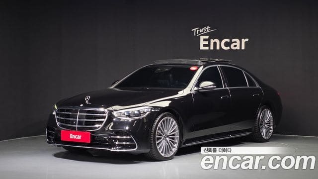 Mercedes-Benz S-Class — фото 1