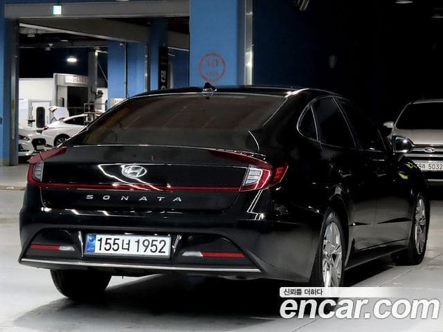 Hyundai Sonata — фото 1