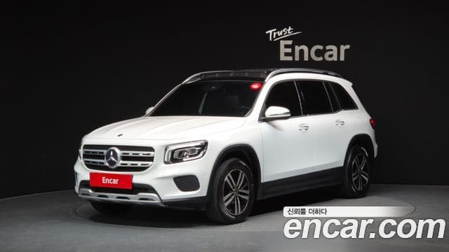 Mercedes-Benz GLB-Class — фото 1