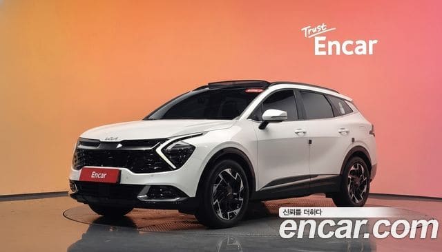 Kia Sportage — фото 1