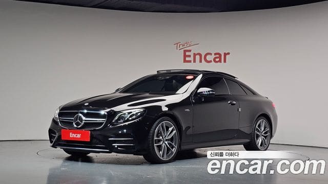 Mercedes-Benz E-Class — фото 1