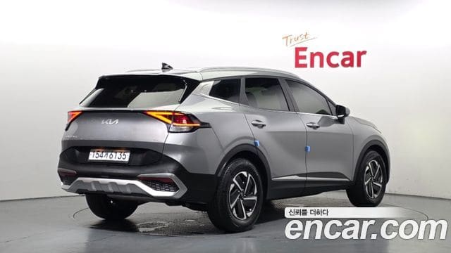 Kia Sportage — фото 1