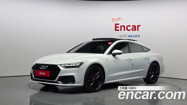 Audi A7 — фото 1