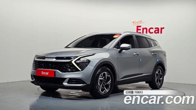 Kia Sportage — фото 1