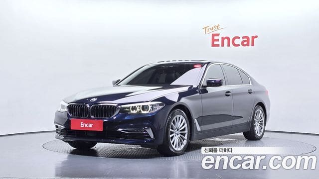 BMW 5 Series — фото 1