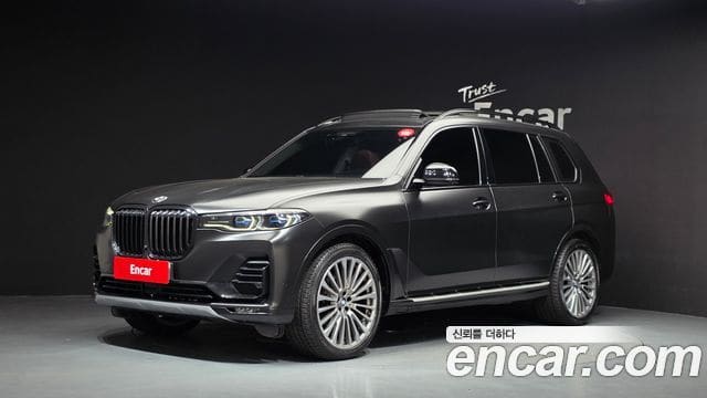 BMW X7 — фото 1