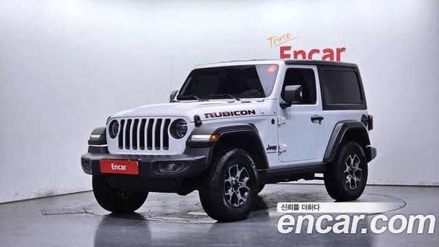 Jeep Wrangler — фото 1