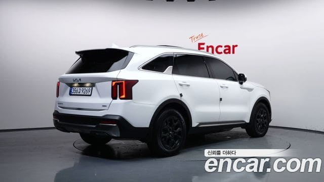 Kia Sorento — фото 1