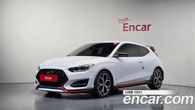 Hyundai Veloster — фото 1