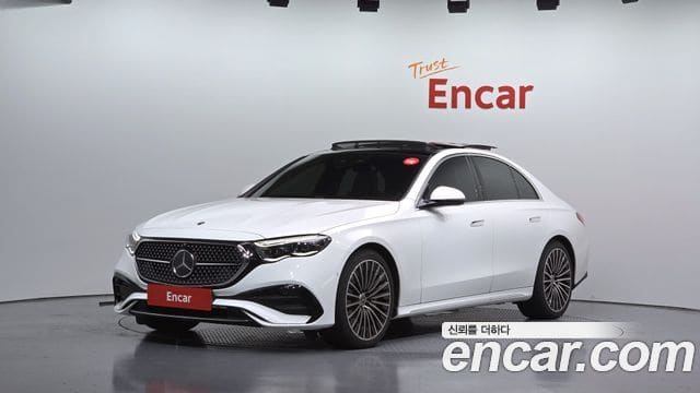 Mercedes-Benz E-Class — фото 1