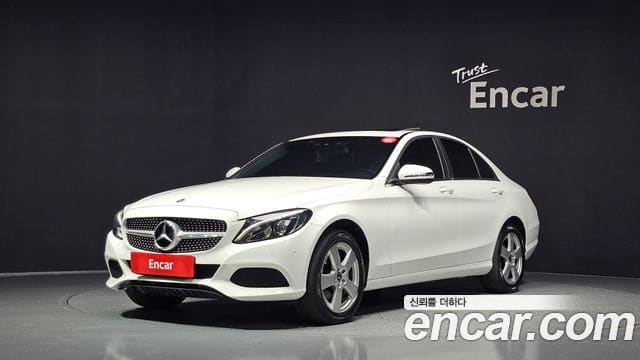 Mercedes-Benz C-Class — фото 1