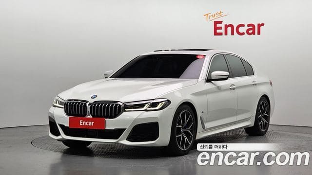 BMW 5 Series — фото 1